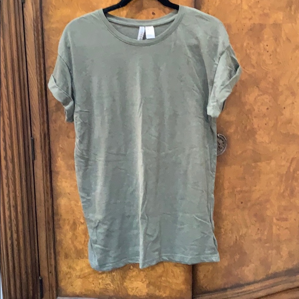 Small divided t shirt